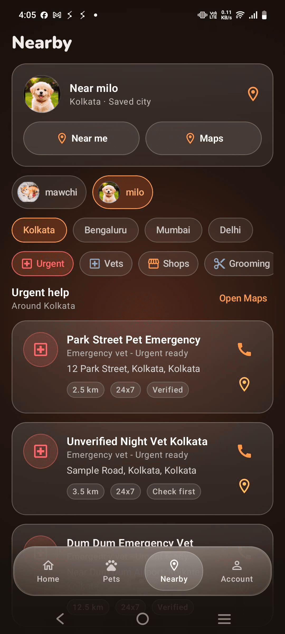 PawsClick nearby veterinary clinics screen