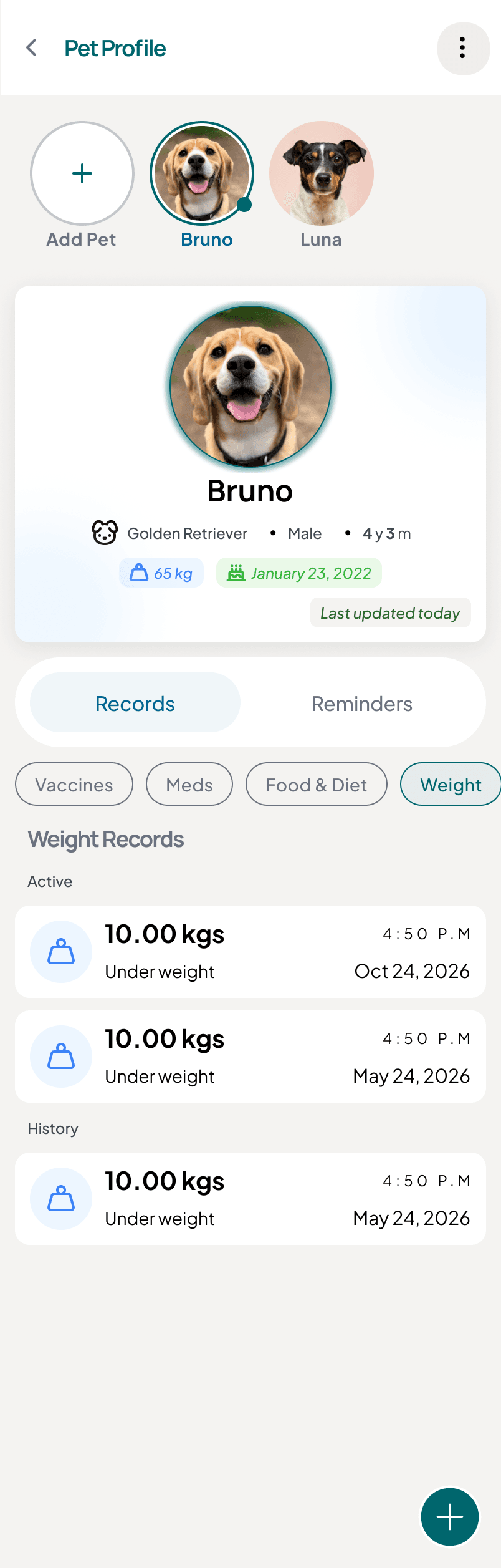 PawsClick pet profile weight records showing weight history over time